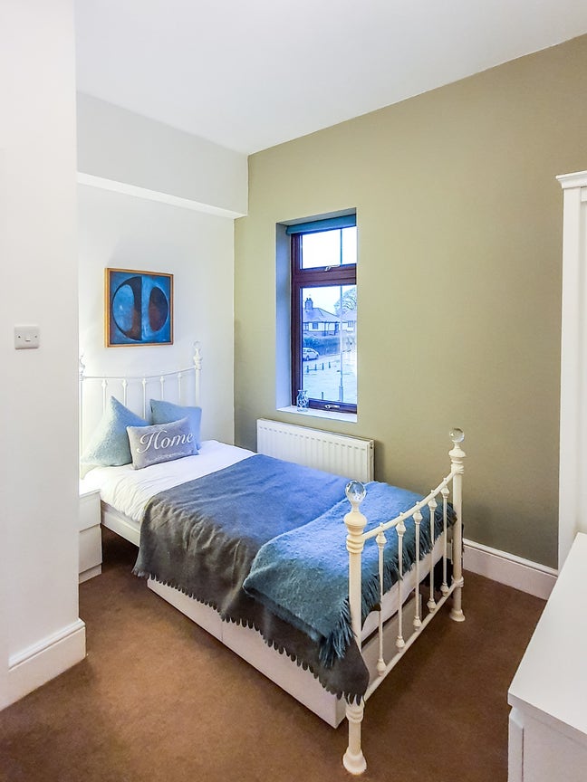 Ensuite Rm/Parking/Near Hosp. A500 & M6/Sociable Main Photo
