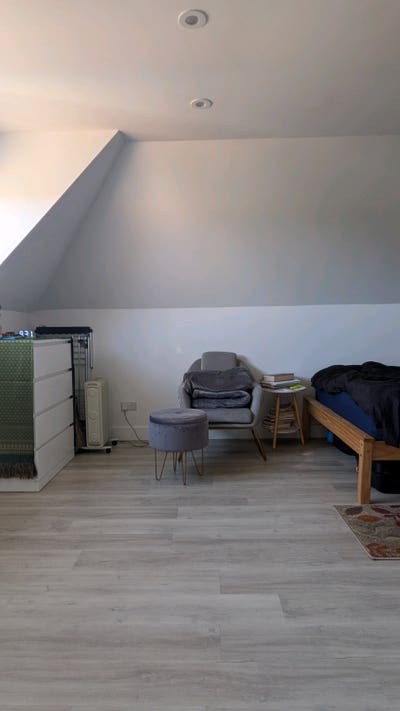 Spacious Loft Double Room – 2 Bed Flat Main Photo