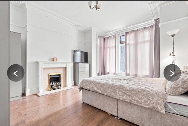 2 master bedroom  Main Photo