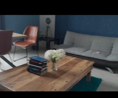 Beautiful double bedroom in a spacious flat Main Photo
