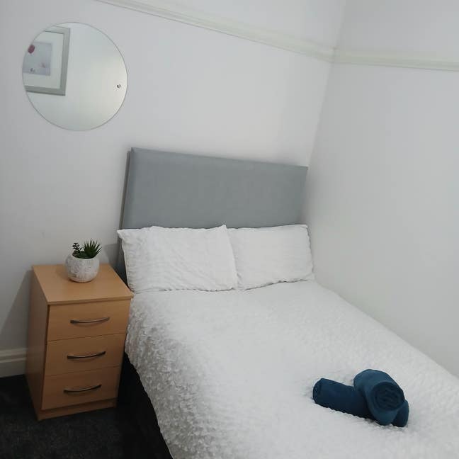 Short Stay Stop gap accommodation  Main Photo