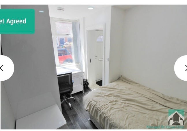 2 Rooms Available from July 2027-2028 Main Photo