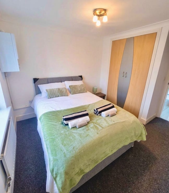 Two beds flat in Charter court Main Photo