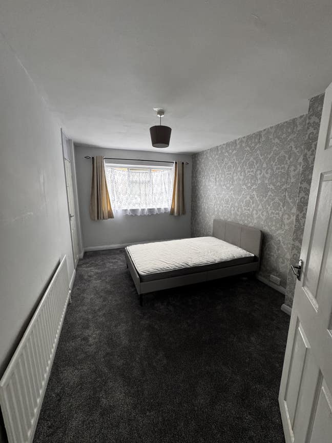 3 Bedroom House in HP12 area Main Photo