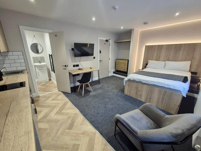 💥 LARGE Studio in Alvaston 💥 Main Photo