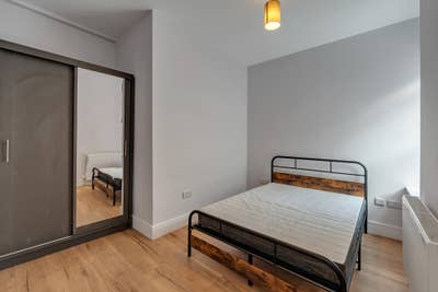 All Bills | Ensuite | Newly Refurbished Main Photo