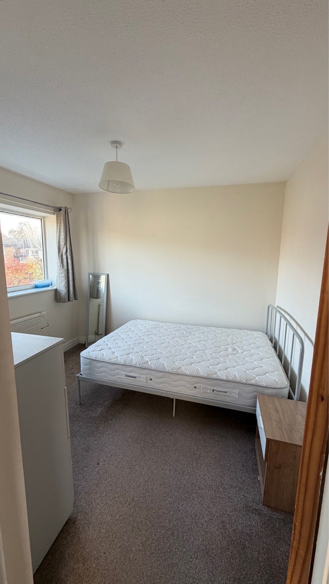 Furnished Double Room Available – Hoole, Chester Main Photo