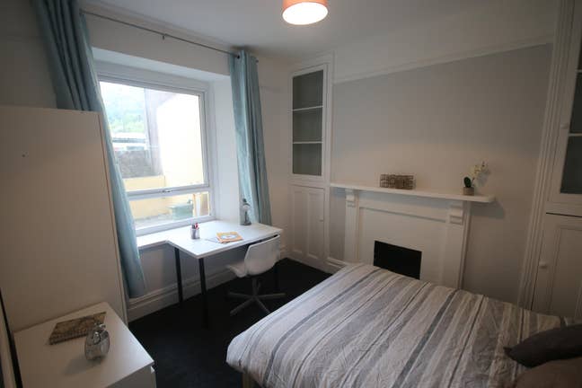 Room Available in Fantastic House in Treforest! Main Photo