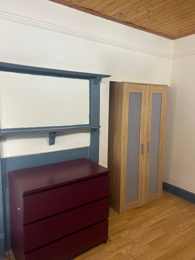 Roommto rent Main Photo