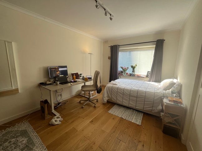 Bright & Spacious Double Room | Quiet 2-Bed Flat Main Photo
