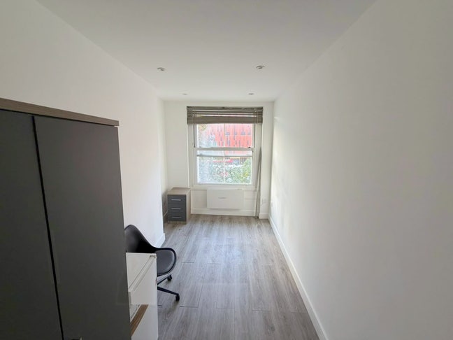 DSS - Studio Flat Available in Blackheath SE13 Main Photo