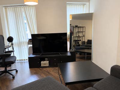 1-Bed Chinatown Flat – &pound;975pcm – 2-Month Takeover Main Photo