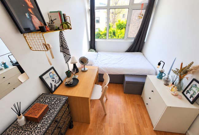 Small Double Room w/ Garden near Brick Lane, E1🏡 Main Photo
