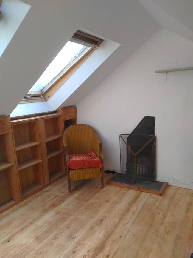 Beautiful double loft room  Main Photo