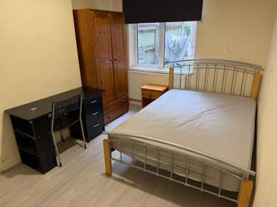 Double Rooms - All Bills Included -Fast Wifi Main Photo