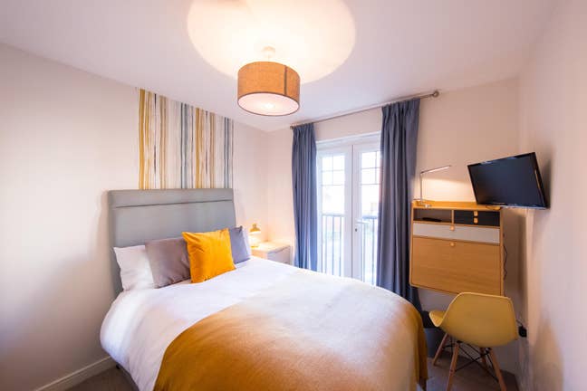 One Ensuite - Close to Shinfield Studio's Main Photo