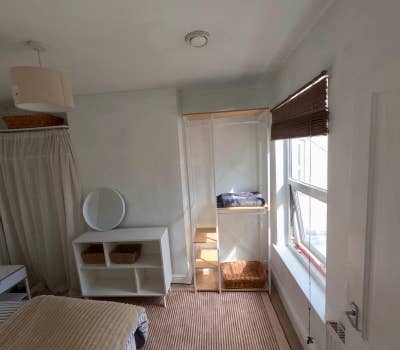Clean cosy Double bedroom  Main Photo