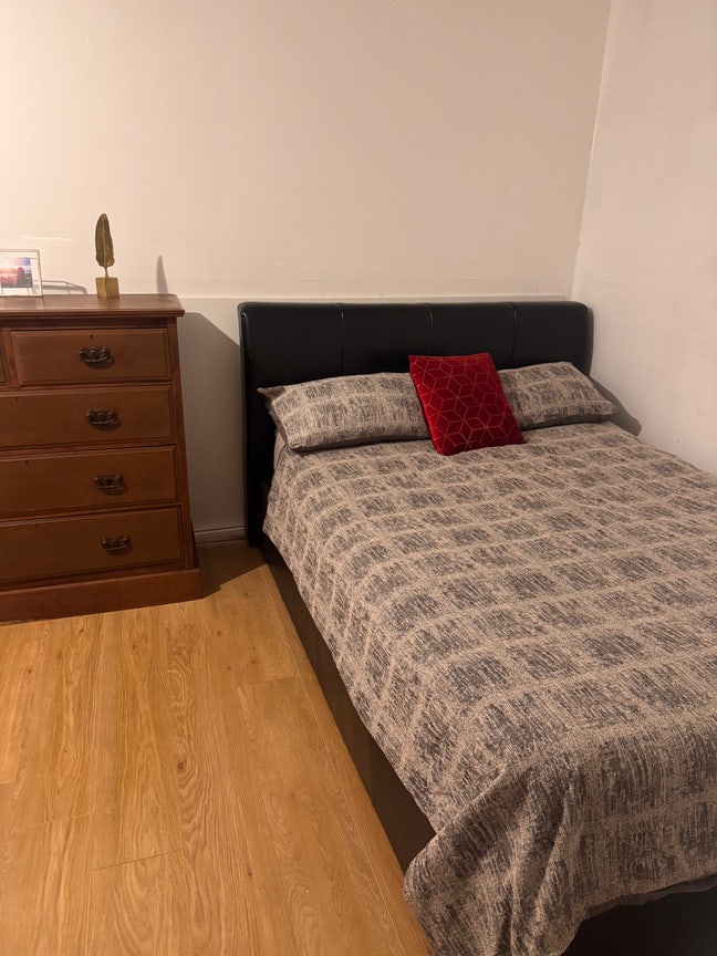 Room for rent in Middleport Main Photo