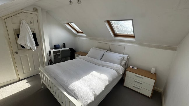 Room to Rent in Tooting Main Photo