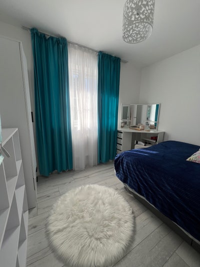 Lovely single or double ensuite room available Main Photo
