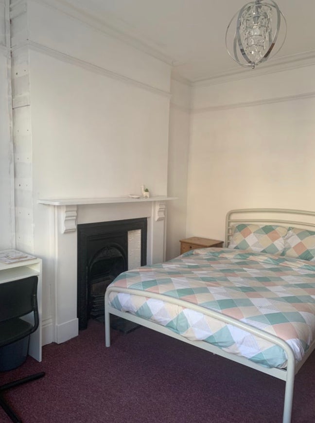 Double bed &pound;550 Main Photo
