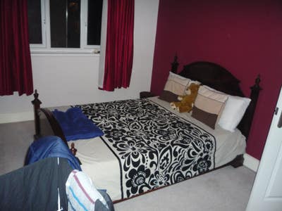 Beautiful double room available for rent! Main Photo