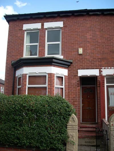 Large double room in friendly house - &pound;96 pw Main Photo