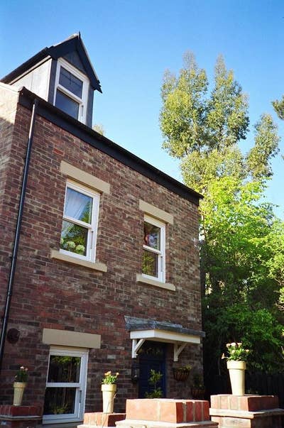Phd Student House &pound;120/40pw Main Photo