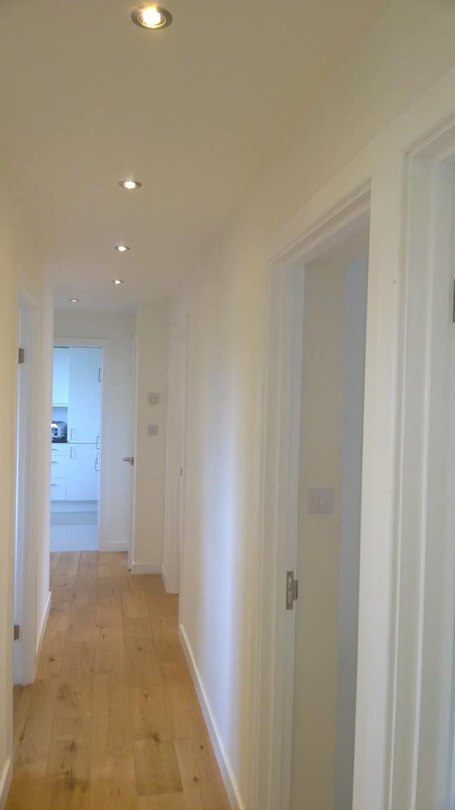 Mod. Double Furnished Room Available Now Main Photo