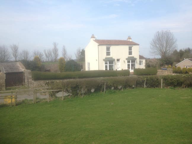 Gorgeous House Main Photo