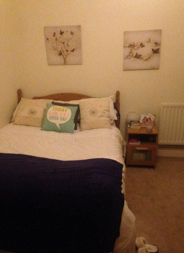 Double room to let in shared Morningside flat Main Photo