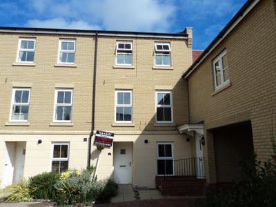 Witham Double Bedroom Main Photo