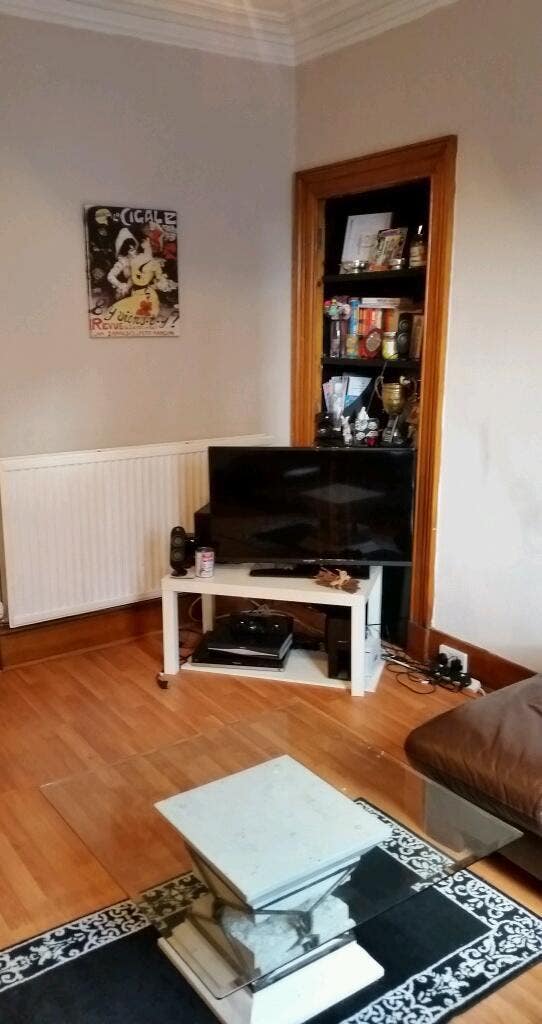 Spacious Rosemount 1 Bed Flat Main Photo