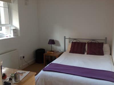 Double Room - West London  Main Photo