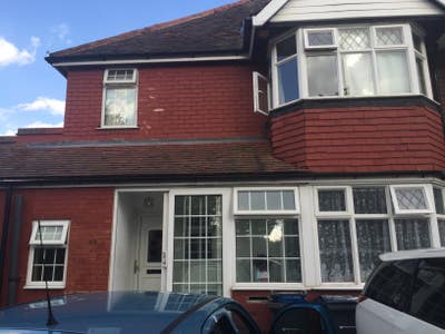 Large single room - &pound;450 PCM all bills included  Main Photo