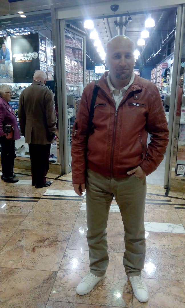 58 year old Male seeks a single or double room Main Photo