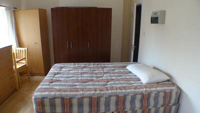 Spacoius Studio Flat in kilburn  Main Photo
