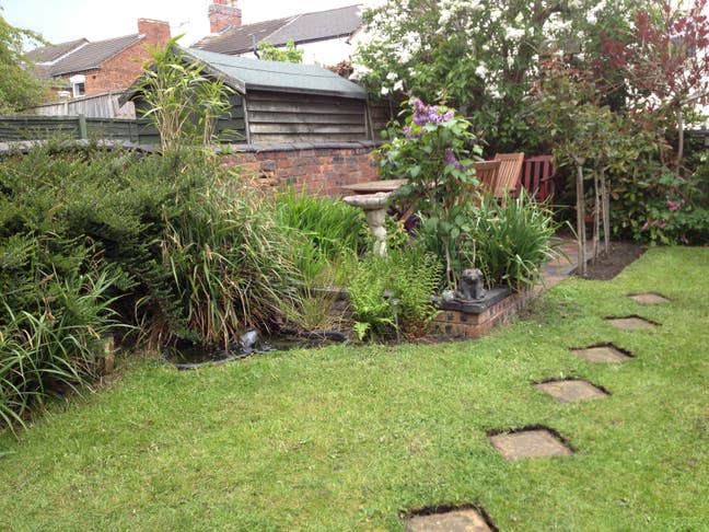 Comfortable home, convenient for town centre Main Photo