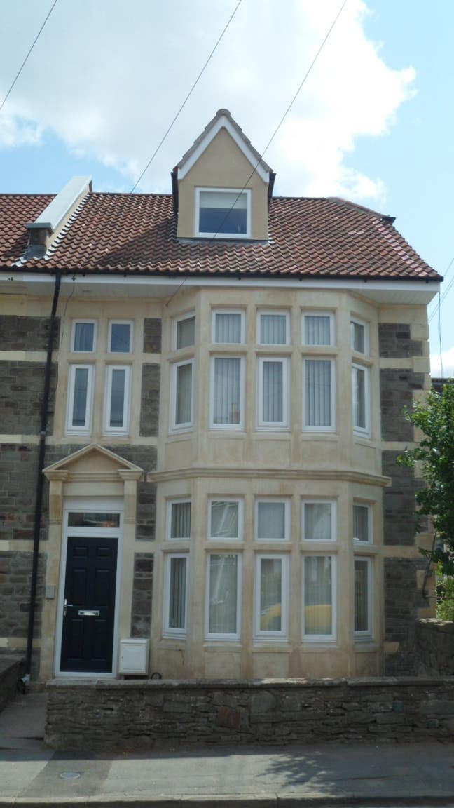 Bedsit  in a professional house share in Fishponds Main Photo