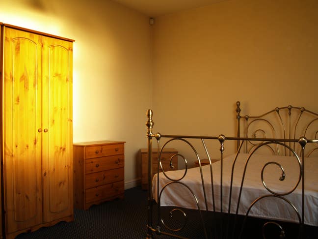 Rooms in Smart Accommodation, Netherton Main Photo
