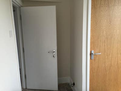 Excellent room share  Main Photo