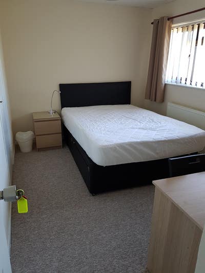 Double rooms to rent - bills included Main Photo
