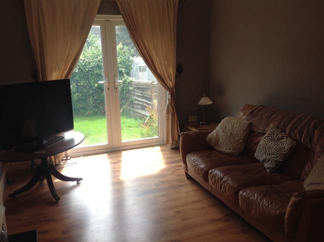 Large double  Room with en-suite  Main Photo