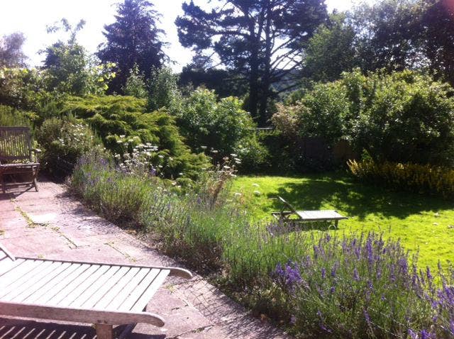 Oxted Single Room, Garden Main Photo