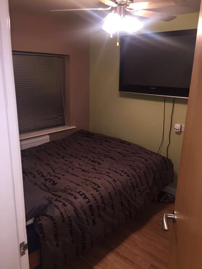 Room with En Suite  Main Photo