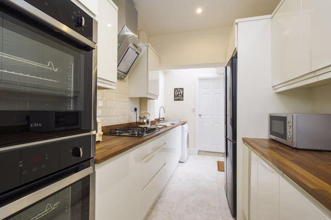 Double room in Beeston  Main Photo