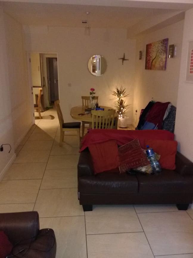 Double Bedroom, lovely cozy house, great location  Main Photo