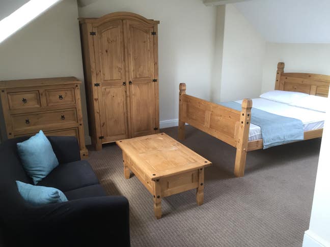 Double Ensuite Room in Central Doncaster Main Photo