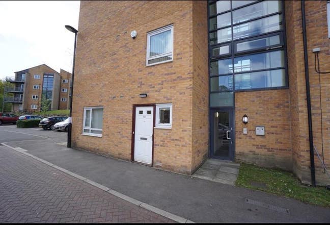 Availability 1st August 2026 : Norfolk Park Area.  Main Photo