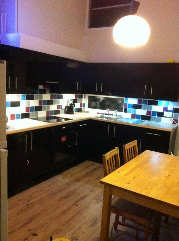  Single  Room in Shared House . Main Photo